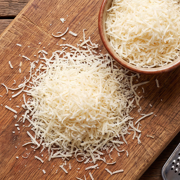 Queijo parmesão ralado fiapo fino Queijo parmesão ralado fiapo fino